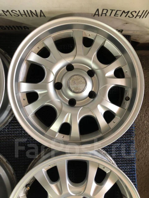 ����� ����� JZ Wheels R17 5/135. 7.5x17", 5x135, ET15, �� 87,1���. ����