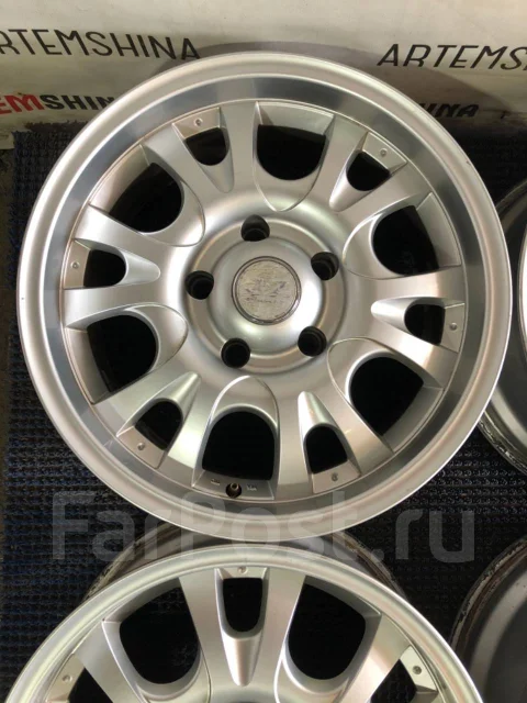 ����� ����� JZ Wheels R17 5/135. 7.5x17", 5x135, ET15, �� 87,1���. ����
