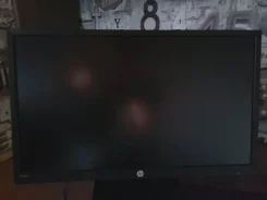 HP. 21.5" ����