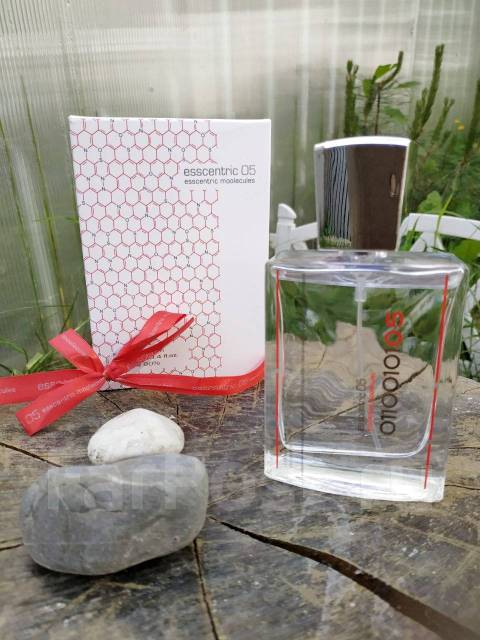 Женская парфюмерия Esscentric 05, 100 ml - Парфюмерия в Хабаровске