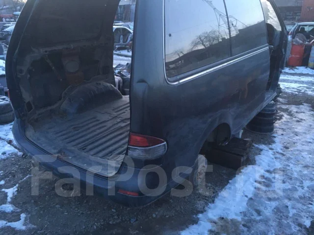 Nissan Largo. VNW30, CD20 ETI ����