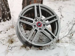 Vossen HF-1. 8.0x18", 5x112, ET35, �� 73,1���. ����