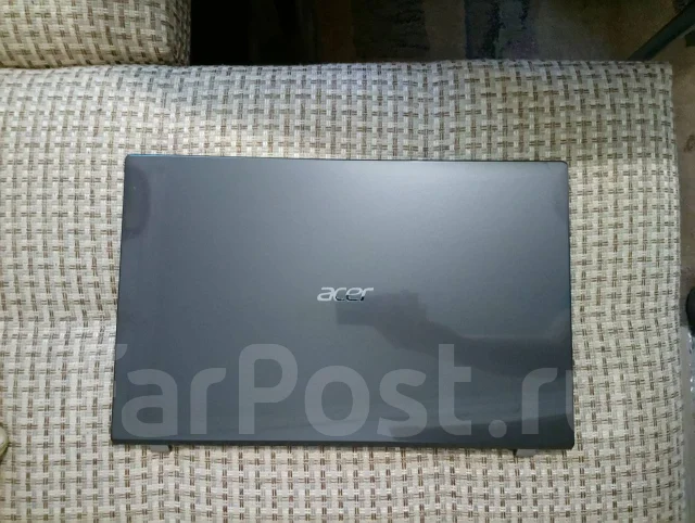 Acer Aspire V3-771G. 17.3", 2,5����, ��� 4 ��, ���� 500���, WiFi: 1, Bluetooth: 1, ����������� �� 1��. ����