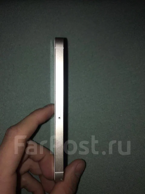 Apple iPhone SE. �/�, �������, 3G, 4G LTE ����
