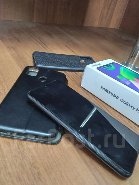 Samsung Galaxy M21. �/�, ������, Dual-SIM, NFC ����