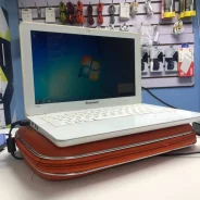 Lenovo IdeaPad S206. 11.6", 1,5����, ��� 2048 ��, ���� 320���, WiFi: 1, ����������� �� 2��. ����