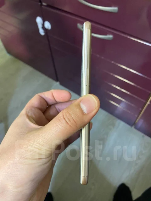 Xiaomi Redmi 5 Plus. �/�, �������, 4G LTE, Dual-SIM ����