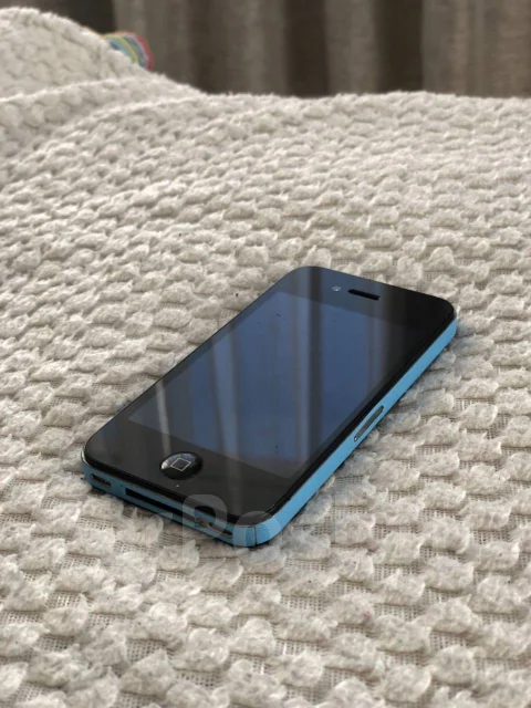 Apple iPhone 4. �/�, ������ ����