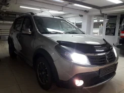 Renault Sandero Stepway ����