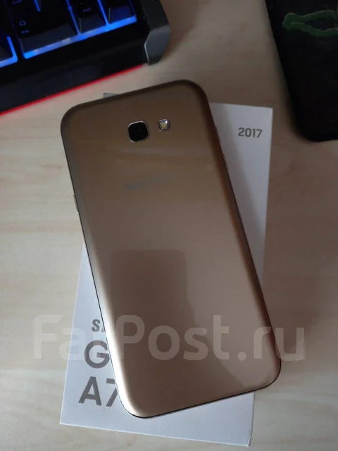 Samsung Galaxy A7 2017. �/�, �������, 3G, 4G LTE, Dual-SIM, NFC ����