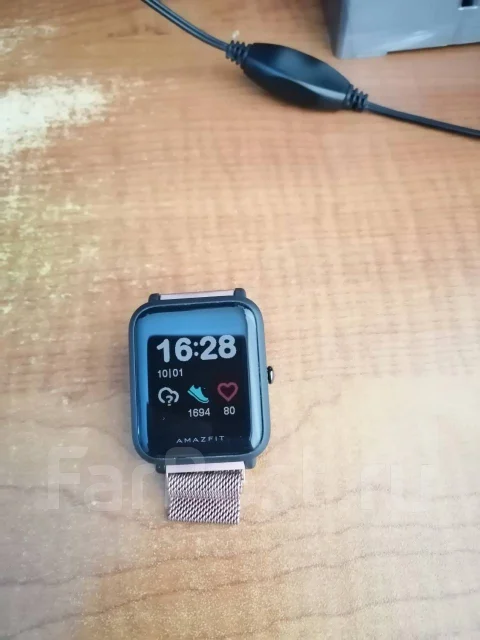 Amazfit Bip. GPS, IP68 ����