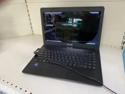 Asus X401A. 14", 2,1����, ��� 2048 ��, ���� 320���, WiFi: 1, Bluetooth: 1, ����������� �� 1��. ����