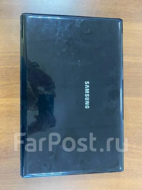 Samsung R720. 19", 2����, ��� 3072 ��, WiFi: 1, Bluetooth: 1 ����