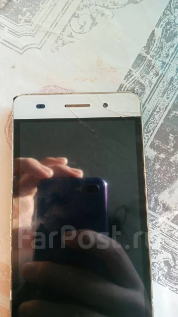 Honor 4C. �/�, �������, 3G, Dual-SIM ����