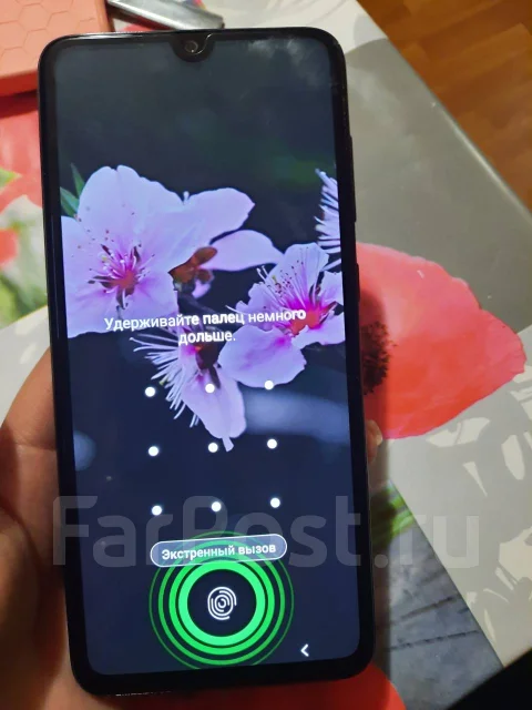 Samsung Galaxy A70. �/�, ������, 4G LTE, Dual-SIM, NFC ����