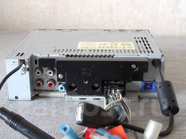 【希少良好固体】carrozzeria DEH-P620 CD/USB Pioneer Carrozzeria DEH-P620 / USB, MP3, AUX, iPod, CD/R/RW