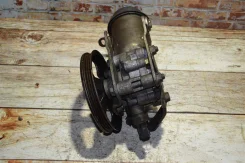 ����� �������������� Toyota [4431052030] 4431052030 ����