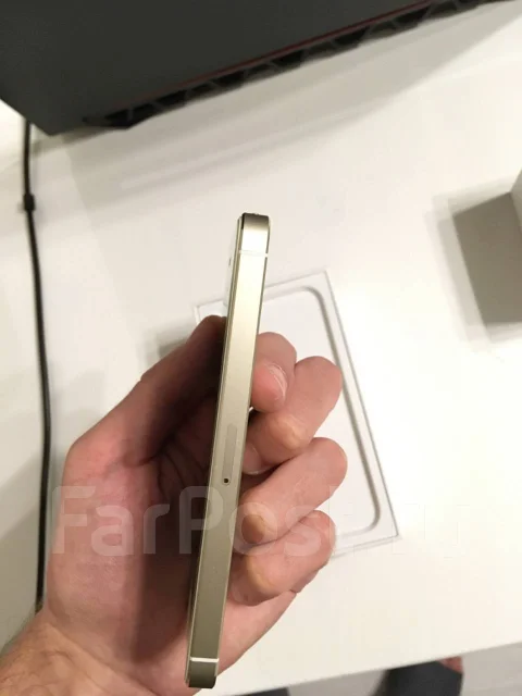 Apple iPhone 5s. �/�, �������, 3G, 4G LTE ����