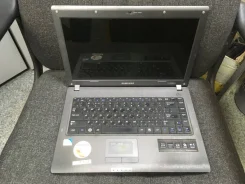 Samsung R428 ����
