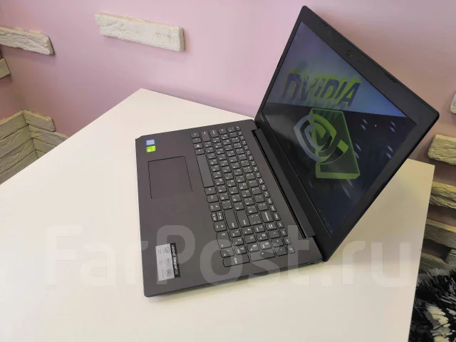 Lenovo. 15.6", ����������� �� 3��. ����