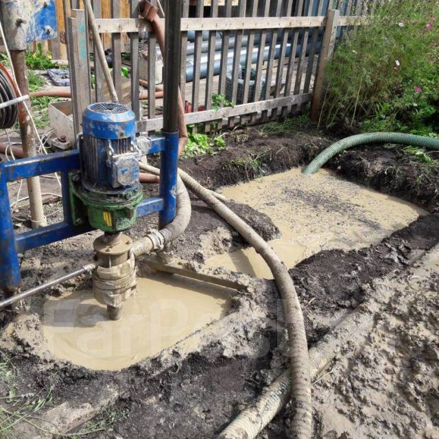 Бурение скважин на воду малогабаритной установкой фото