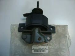 ����� ��������� Nissan 112104M405 Pulsar Sunny ������ 112104M405 ����