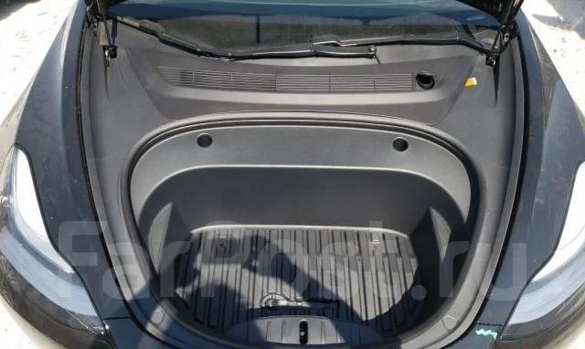 Tesla Model 3. �������, ������, �������������, 1����. ��, �/�. ��� ����� �� ������������ ����