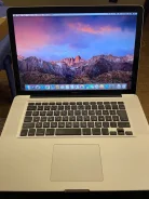 Apple MacBook Pro 15 2011 Early MC723. 15.4", 2����, ��� 8 ��, ���� 240���, WiFi: 1, Bluetooth: 1, ����������� �� 2��. ����