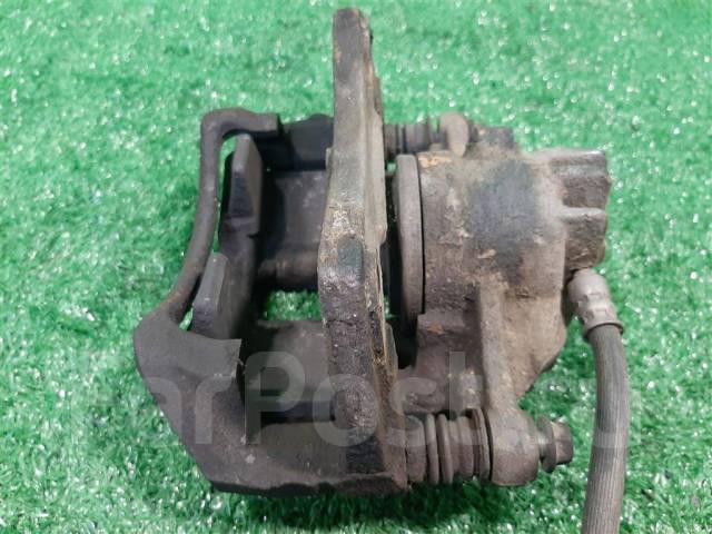 Суппорт mitsubishi 8bt. Суппорт спейс стар. Ступица в сборе митсубиси спейс стар 2004. Задний суппорт митсубиси спейс стар. Резинки на тормозной суппорт митсубиси спейс стар.