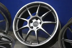 Enkei RSM9. 8.0x18", 5x112, ET50 ����