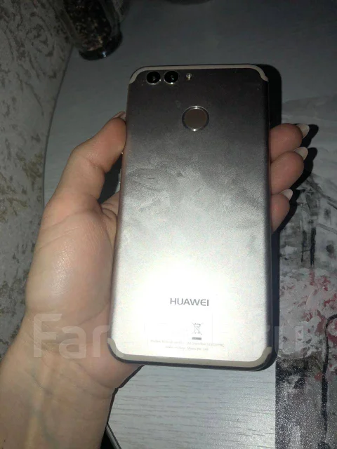 Huawei Nova 2. �/�, �������, 4G LTE, Dual-SIM ����