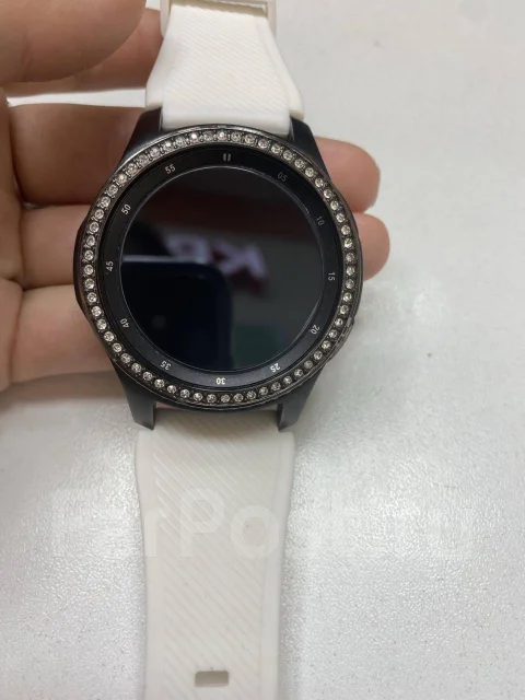 Samsung Gear S3 Frontier. GPS, NFC, SIM-�����, IP68 ����