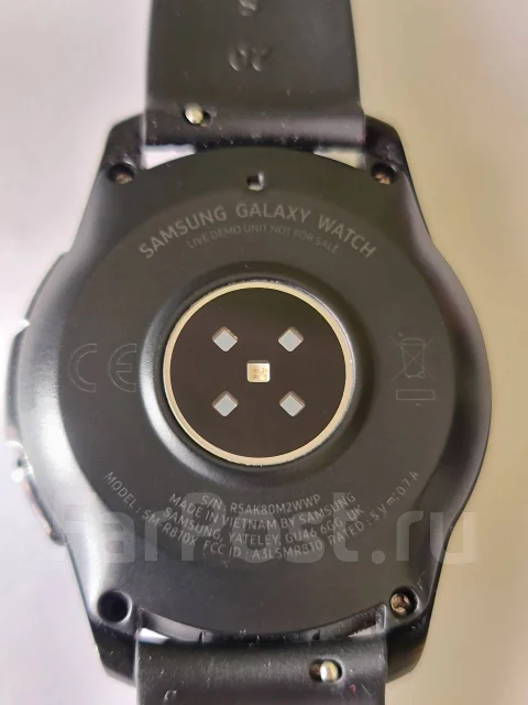 Samsung Galaxy Watch. NFC, IP68 ����
