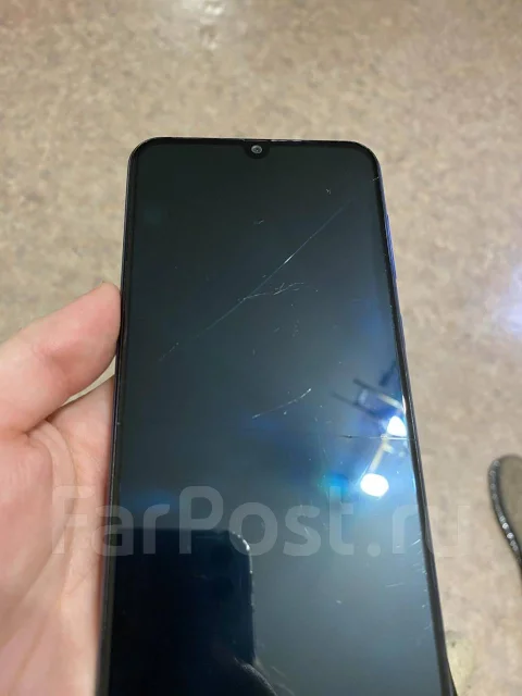 Samsung Galaxy A30. �/�, �����, 4G LTE, NFC ����