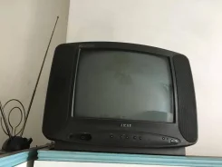 Akai ����