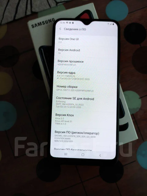Samsung Galaxy A20. �/�, 3G, 4G LTE, NFC ����