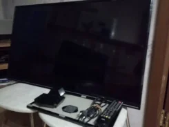 TCL. LCD (��) ����