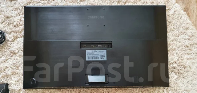 Samsung. 28" ����