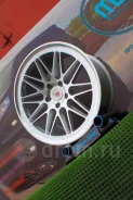 Vossen LC-107. 9.0x18", 5x114.3, ET38. ��� ����� �� ������� ����