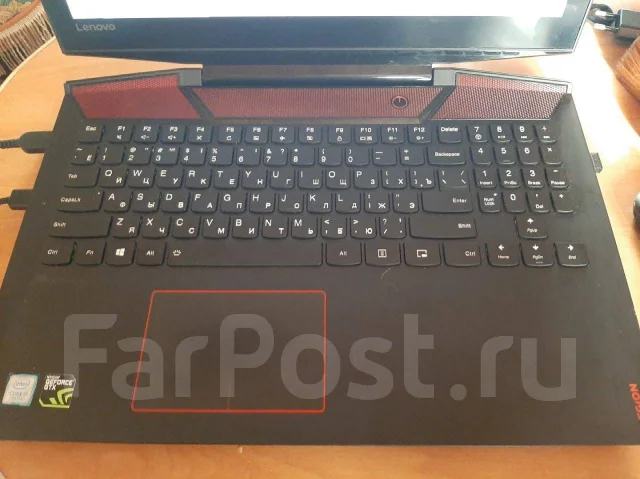 Lenovo Legion Y720-15IKB. 15.6", 2,5����, ��� 8 ��, ���� 1 000���, WiFi: 1, Bluetooth: 1, ����������� �� 5��. ����
