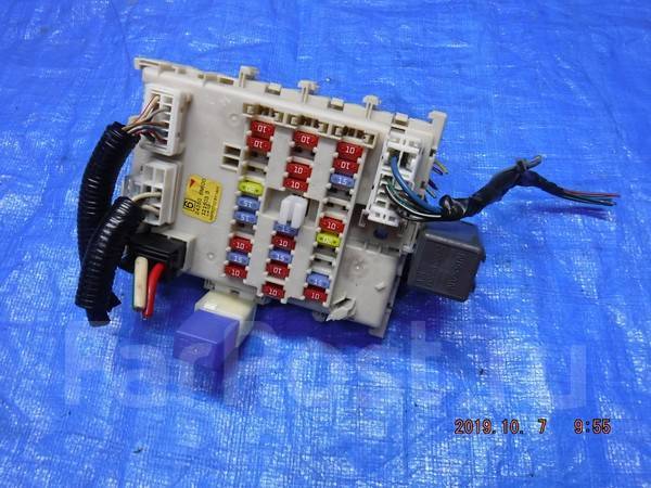 Блок предохранителей салона Nissan Bluebird Sylphy QG10 QG18DE 243506N600 купить