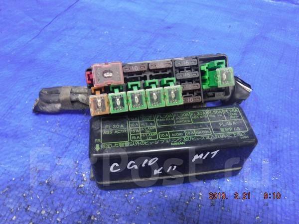 Блок предохранителей под капот Nissan Cube AZ10 CGA3DE 243822U500 2U500 2438050Y