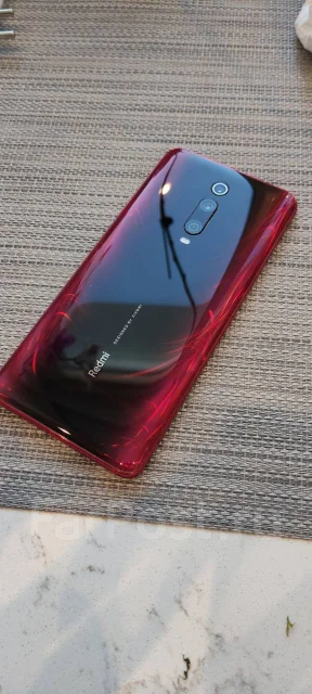 Xiaomi Redmi K20. �/�, �������, 4G LTE, Dual-SIM, NFC ����