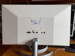 LG. 23.8" ����