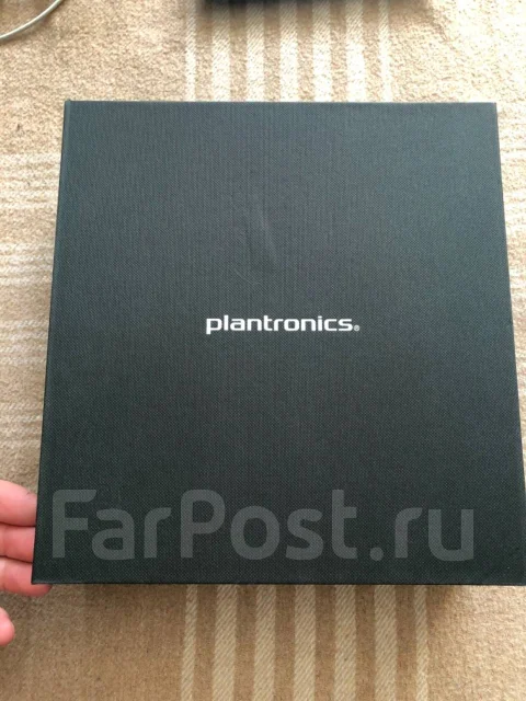 Plantronics ����