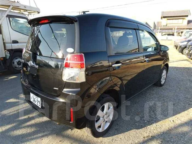 Toyota Spade. �������, 4wd, 1.5 (103��.�.), ������, 54 000����. ��. ��� ����� �� ������������ ����