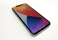 Apple iPhone X. �/�, �����, 3G, 4G LTE, NFC ����