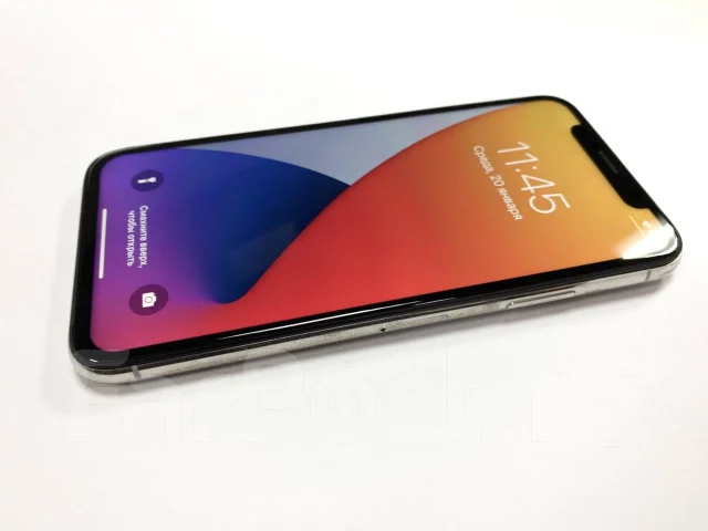 Apple iPhone X. �/�, �����, 3G, 4G LTE, NFC ����
