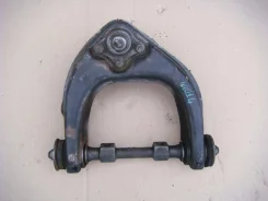 ����� �������� ����� Mitsubishi Pajero/Montero (V1, V2, V3, V4) 1990-1997 MR124879 MR124879 ����