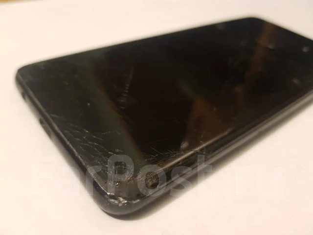 Samsung Galaxy A8. �/�, ������, 4G LTE, NFC ����